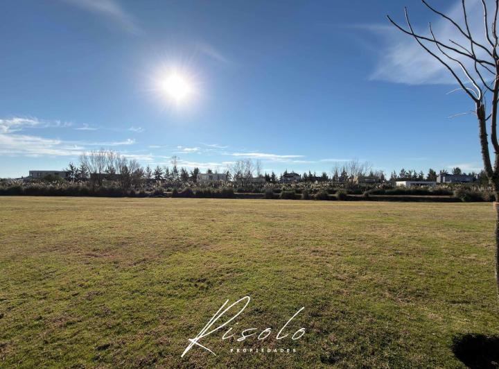 Terreno · 800m²