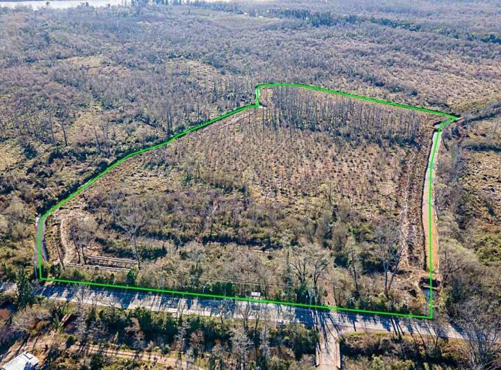 Terreno · 100000m²