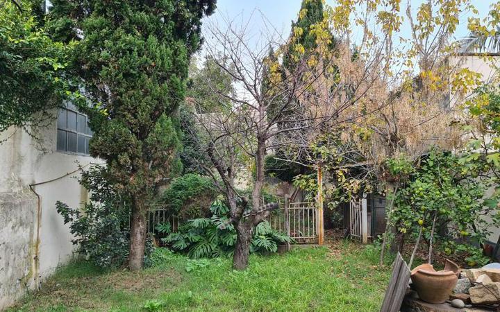 Terreno · 330m²