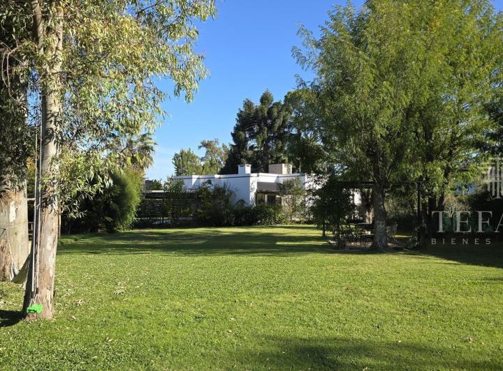 Terreno · 700m²