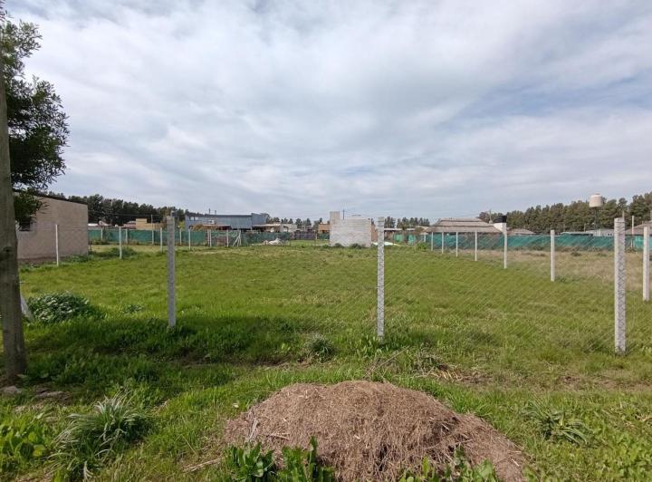 Terreno · 642m²