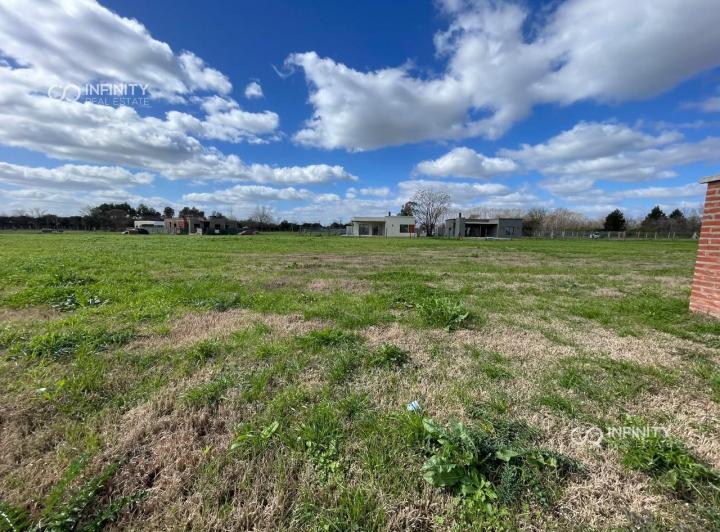 Terreno · 652m²
