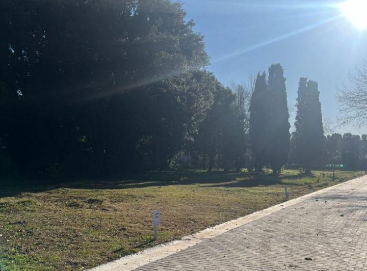 Terreno · 350m²