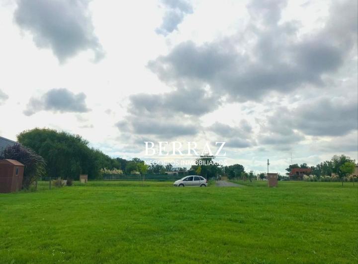 Terreno · 600m²