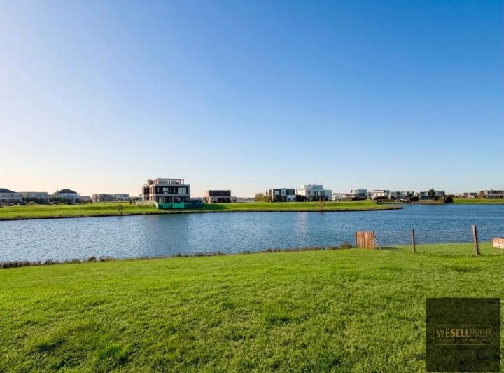 Terreno · 852m²