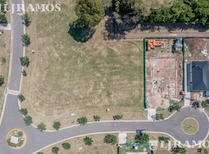 Terreno · 540m²