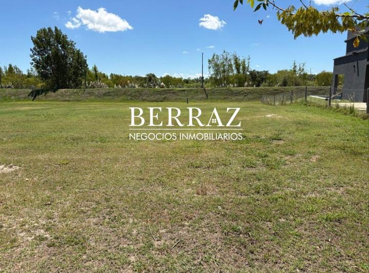 Terreno · 780m²