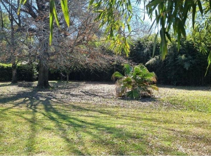 Terreno · 738m²