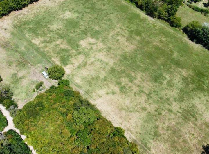 Terreno · 4050m²