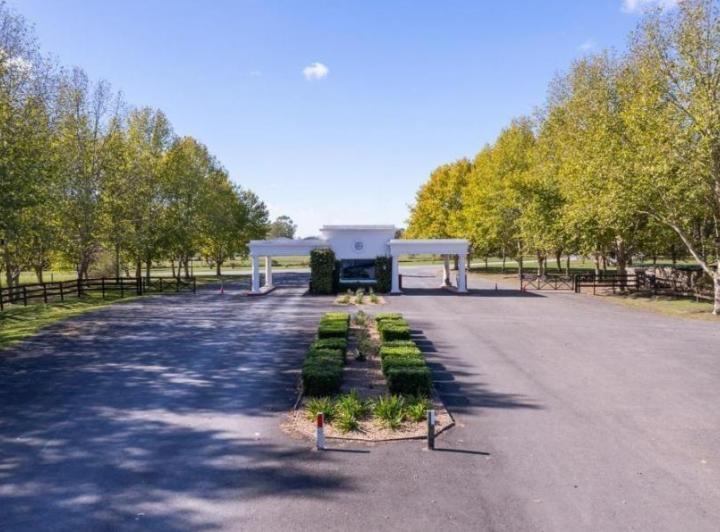Terreno · 10121m²