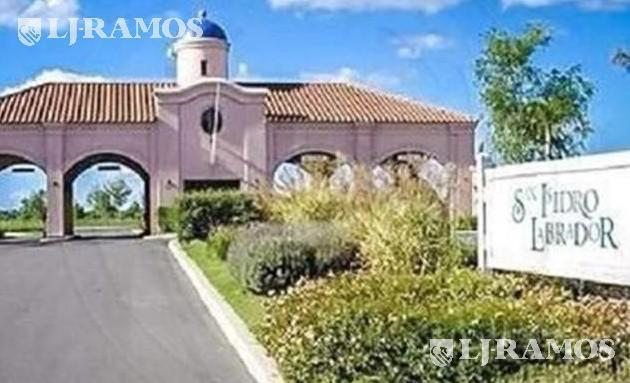Terreno · 790m²