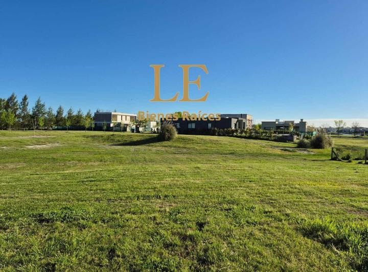 Terreno · 800m²