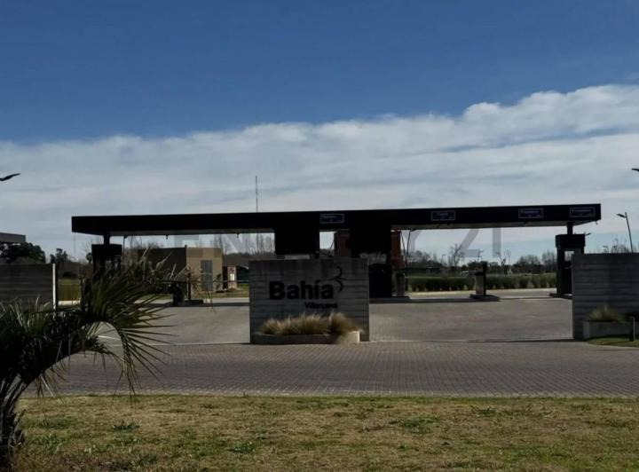Terreno · 678m²