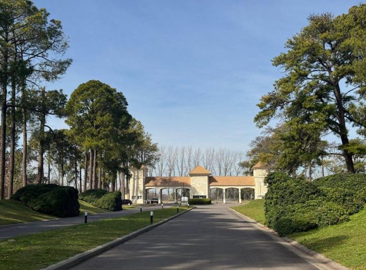 Terreno · 1505m²