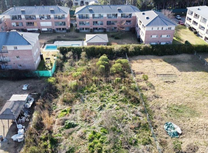 Terreno · 1128m²