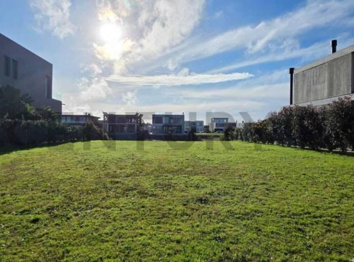 Terreno · 800m²