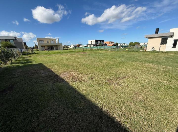 Terreno · 780m²