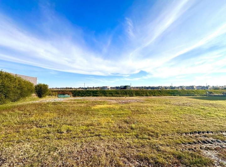 Terreno · 780m²
