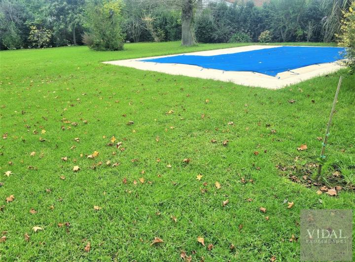 Terreno · 575m²