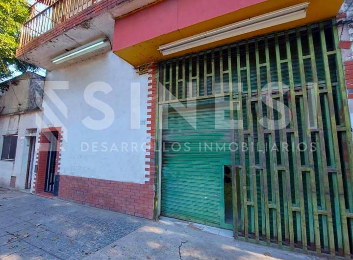 Local comercial · 320m²
