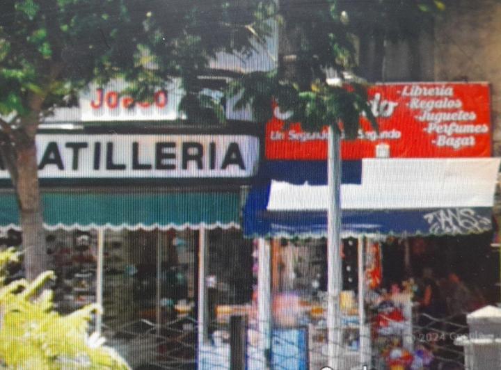 Local comercial · 390m²