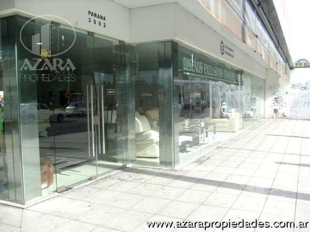 Local comercial · 382m² · 1 Cochera