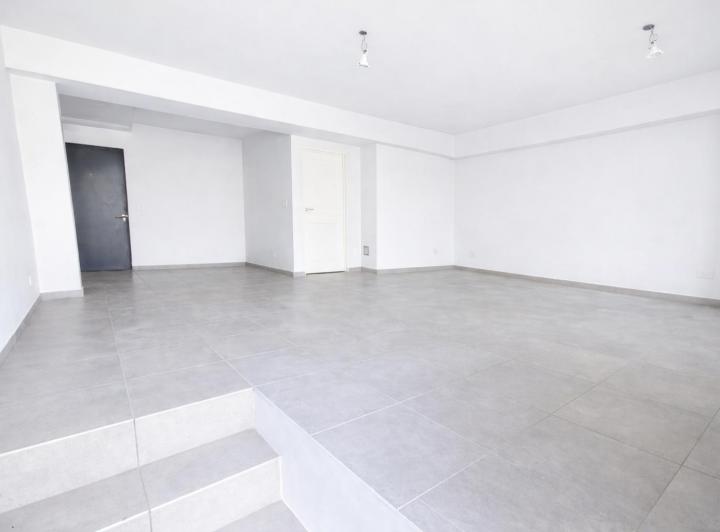 Local comercial · 35m² · 1 Ambiente · 1 Cochera