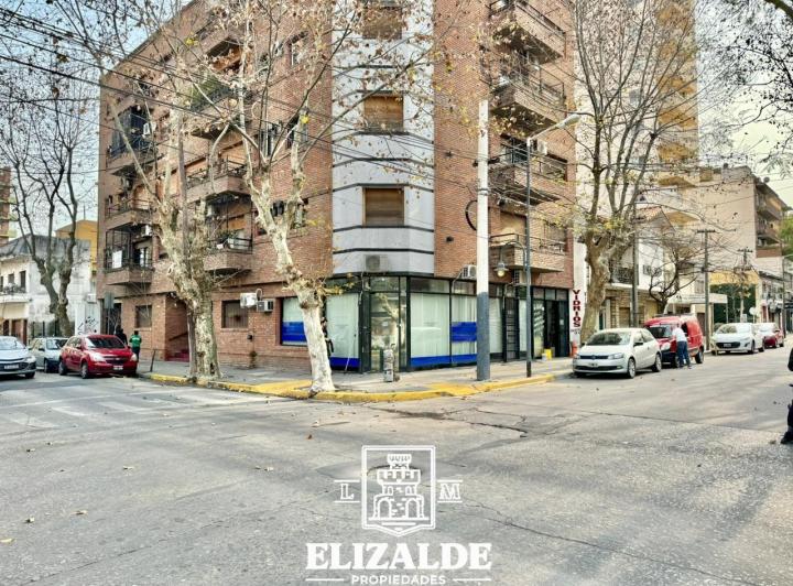 Local comercial · 52m² · 3 Ambientes