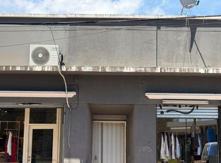 Local comercial · 330m²