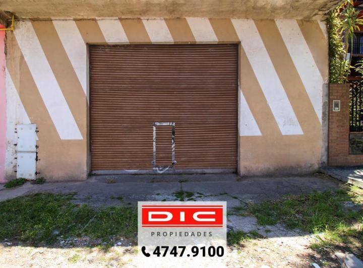 Local comercial · 104m²