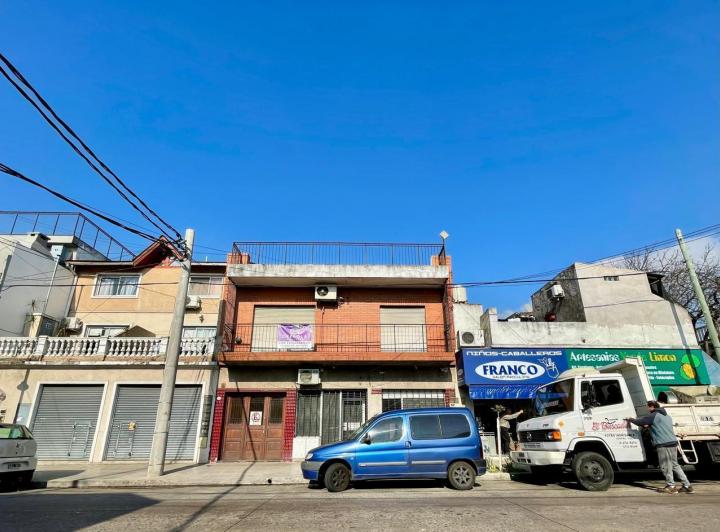 Local comercial · 222m² · 6 Ambientes · 1 Cochera