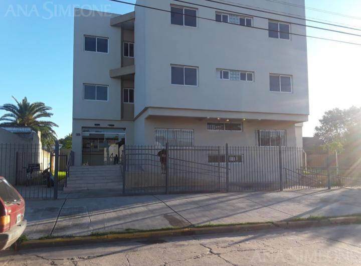 Local comercial · 950m² · 11 Cocheras