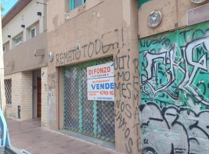 Local comercial · 249m² · 1 Ambiente