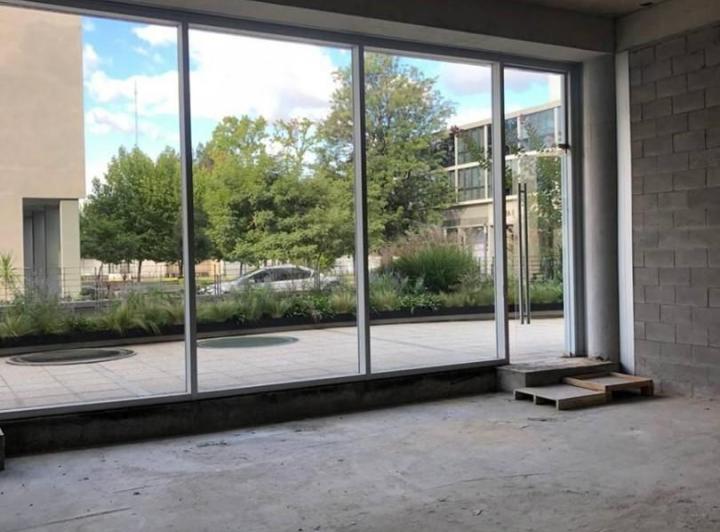 Local comercial · 90m²