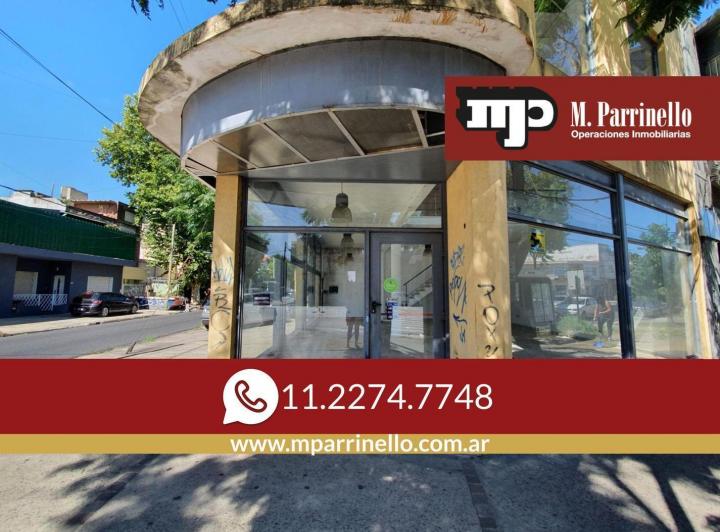 Local comercial · 136m²