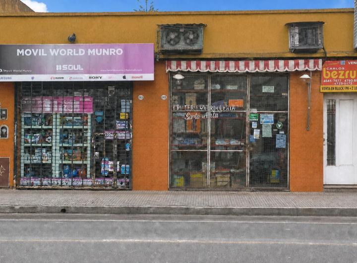 Local comercial · 374m² · 4 Ambientes
