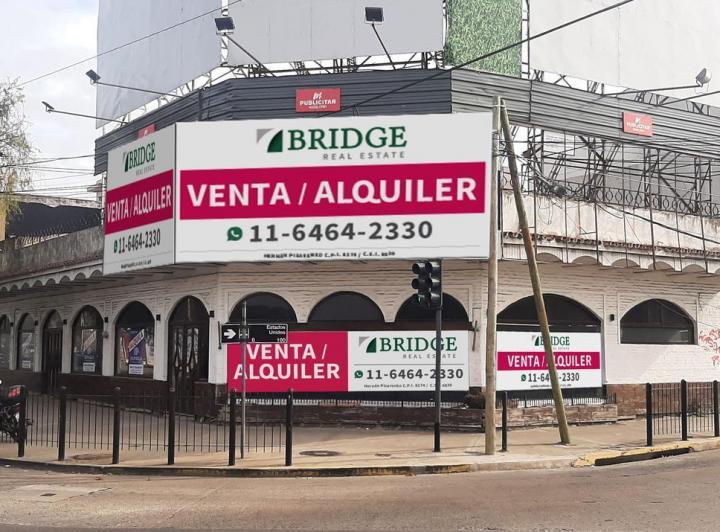 Local comercial · 400m²