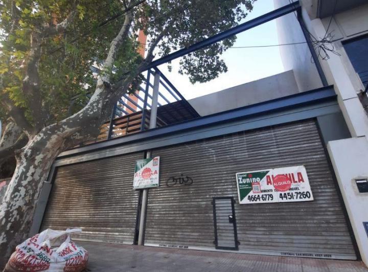 Local comercial · 300m²