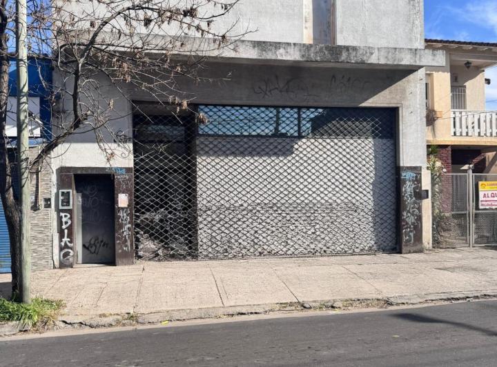 Local comercial · 500m²