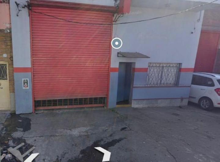 Local comercial · 266m² · 4 Ambientes