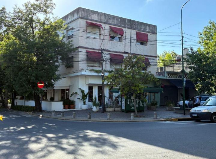 Local comercial · 434m²