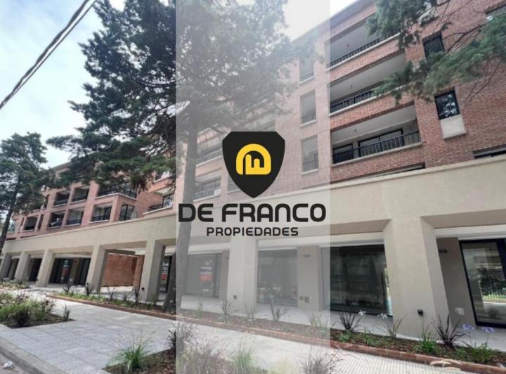 Local comercial · 79m²