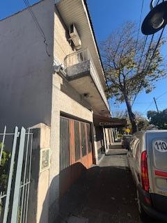 Local comercial · 383m² · 1 Cochera