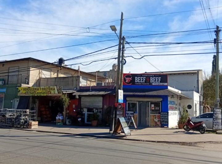 Local comercial · 450m² · 5 Ambientes