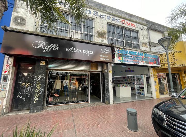 Local comercial · 320m²