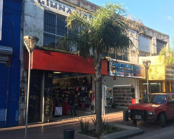 Local comercial · 270m²