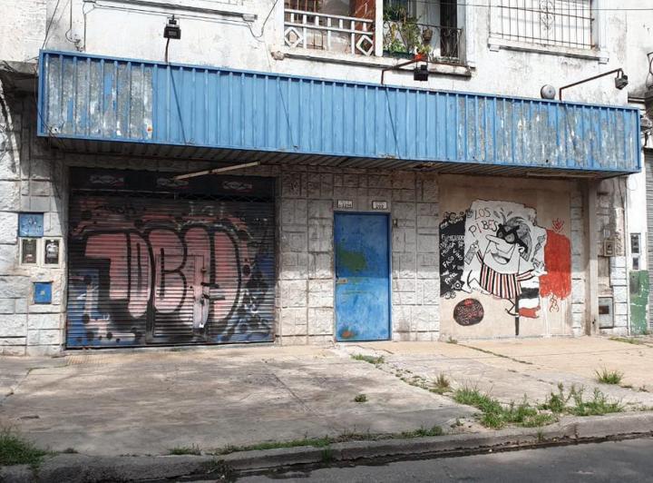 Local comercial · 200m²