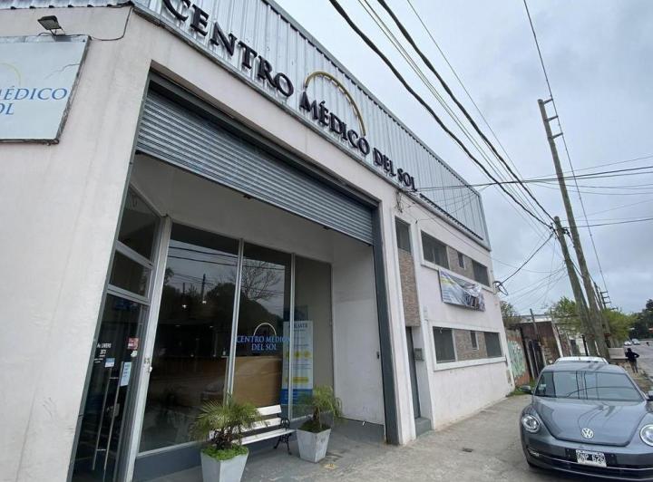 Local comercial · 646m²