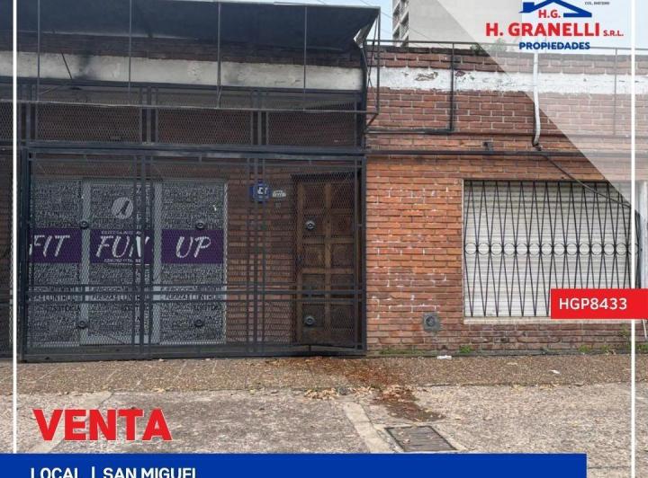 Local comercial · 235m²