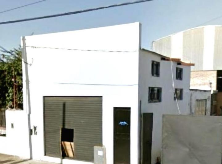 Local comercial · 350m² · 2 Ambientes · 1 Cochera